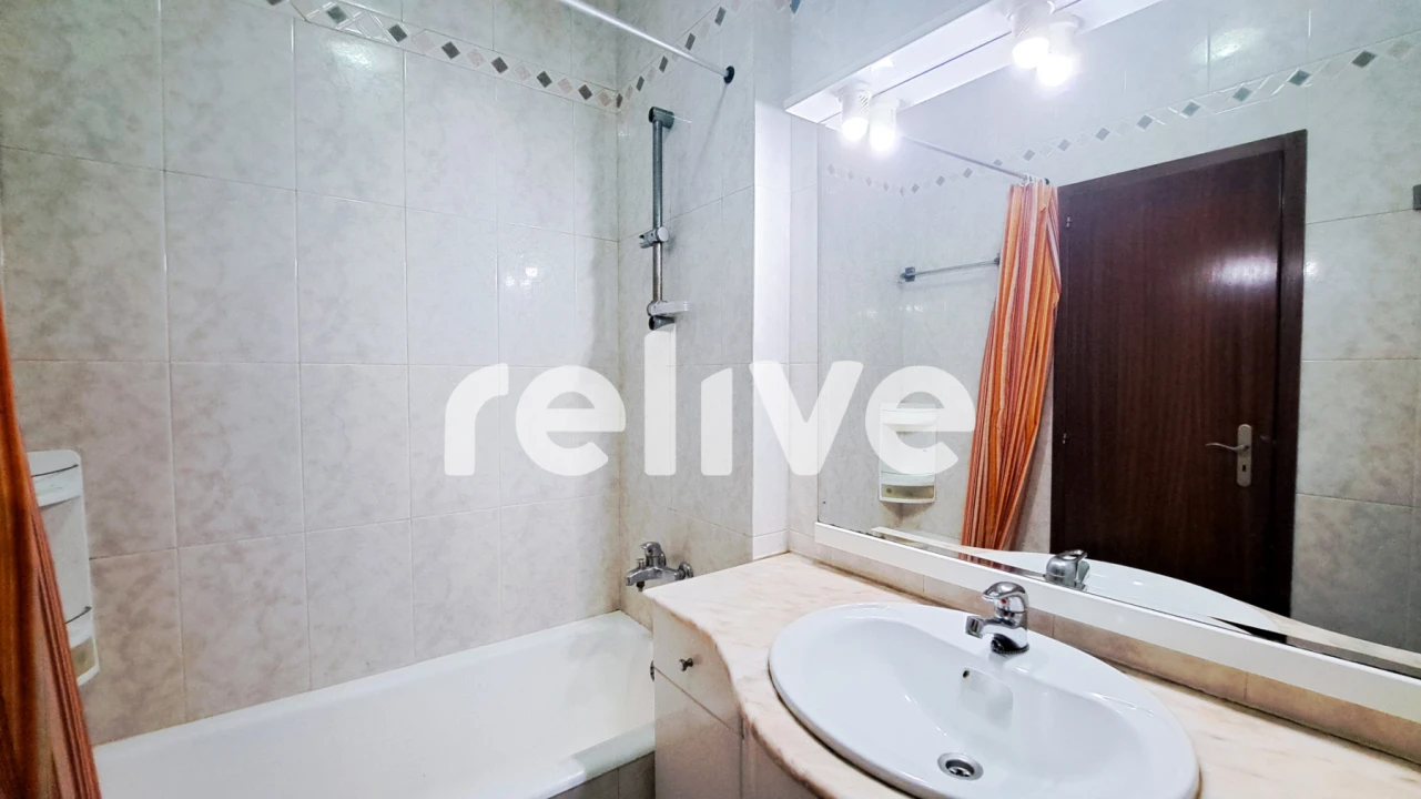 Apartamento T2 para Venda em Falagueira-Venda Nova Foto 16