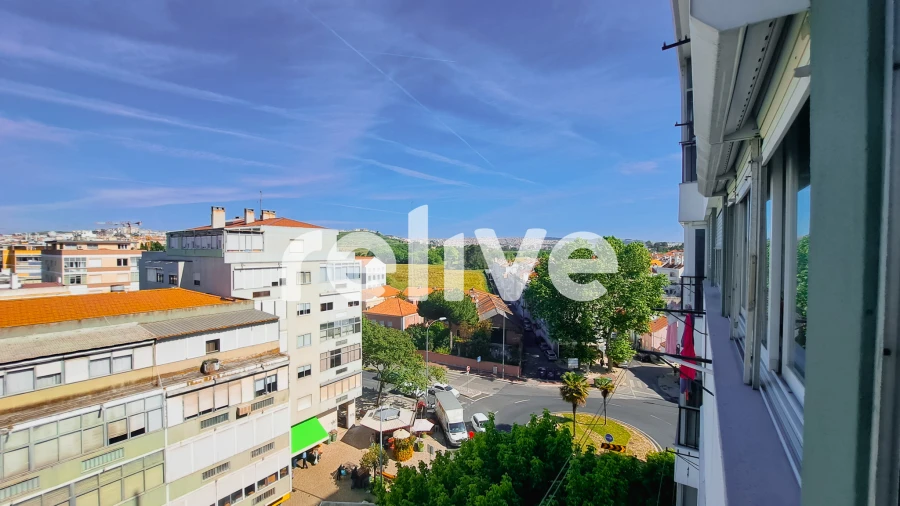 Apartamento T2 para Venda em Falagueira-Venda Nova Foto 24