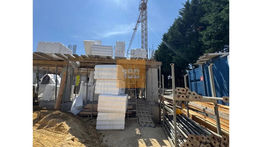 Apartamento T2 para Venda em Lordelo do Ouro e Massarelos Foto 27