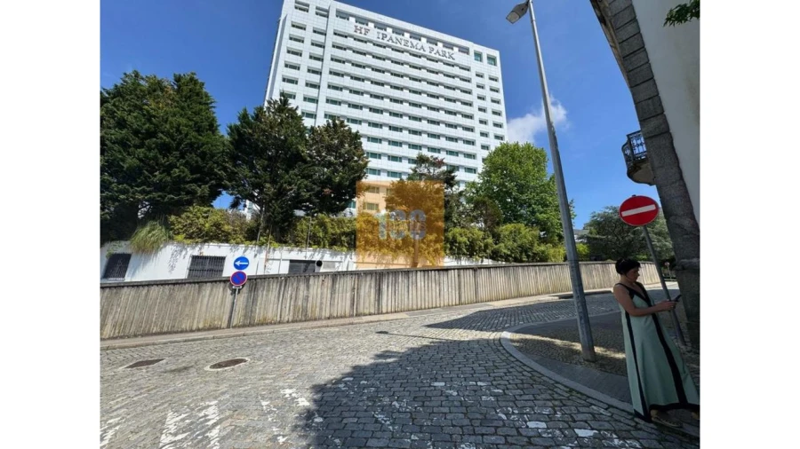 Apartamento T2 para Venda em Lordelo do Ouro e Massarelos Foto 31