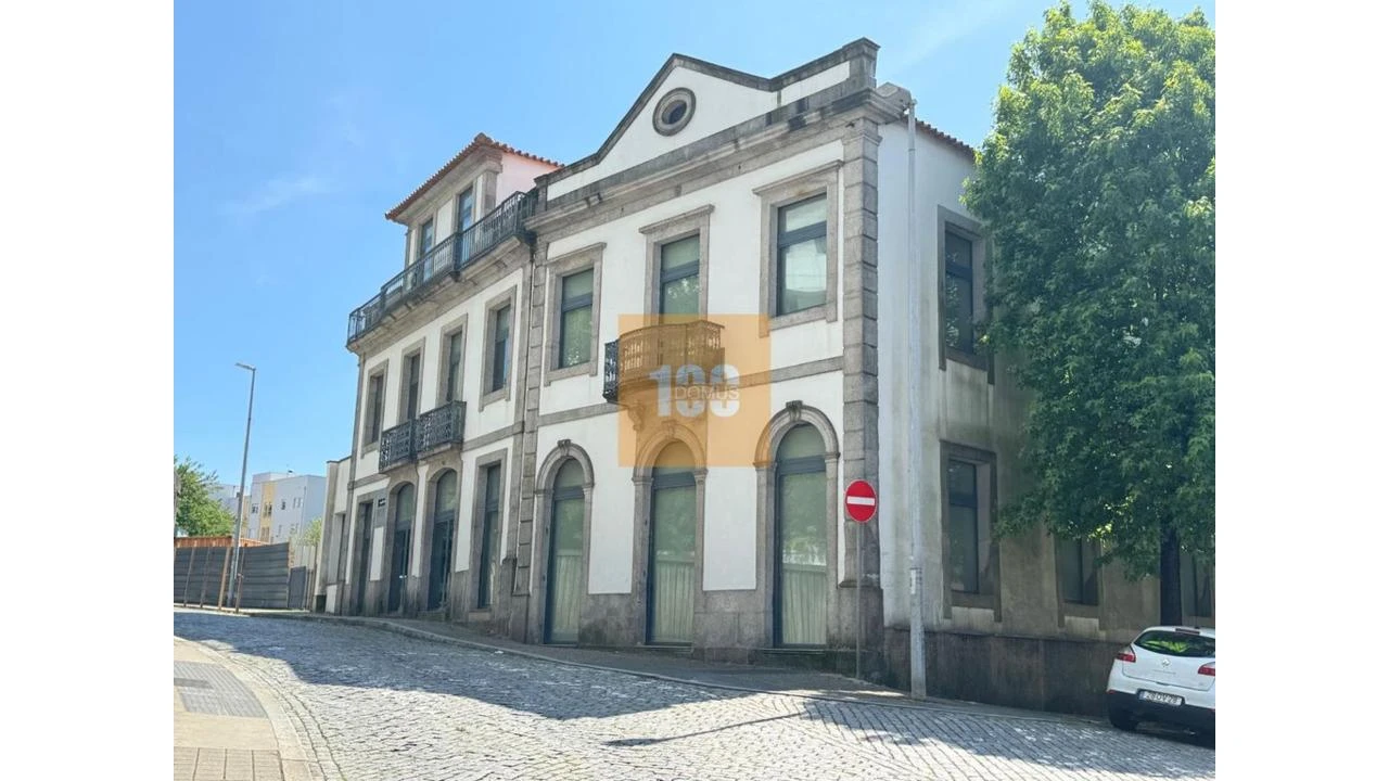 Apartamento T2 para Venda em Lordelo do Ouro e Massarelos Foto 29