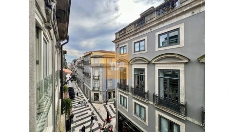 Apartamento para Venda em Cedofeita, Santo Ildefonso, Sé, Miragaia, São Nicolau e Vitória