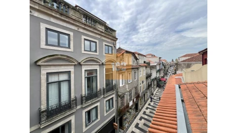 Apartamento para Venda em Cedofeita, Santo Ildefonso, Sé, Miragaia, São Nicolau e Vitória