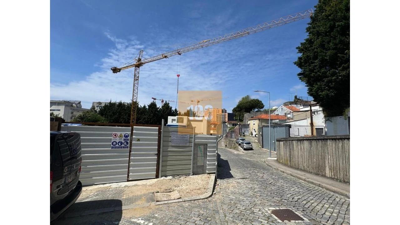 Apartamento T3 para Venda em Lordelo do Ouro e Massarelos Foto 34