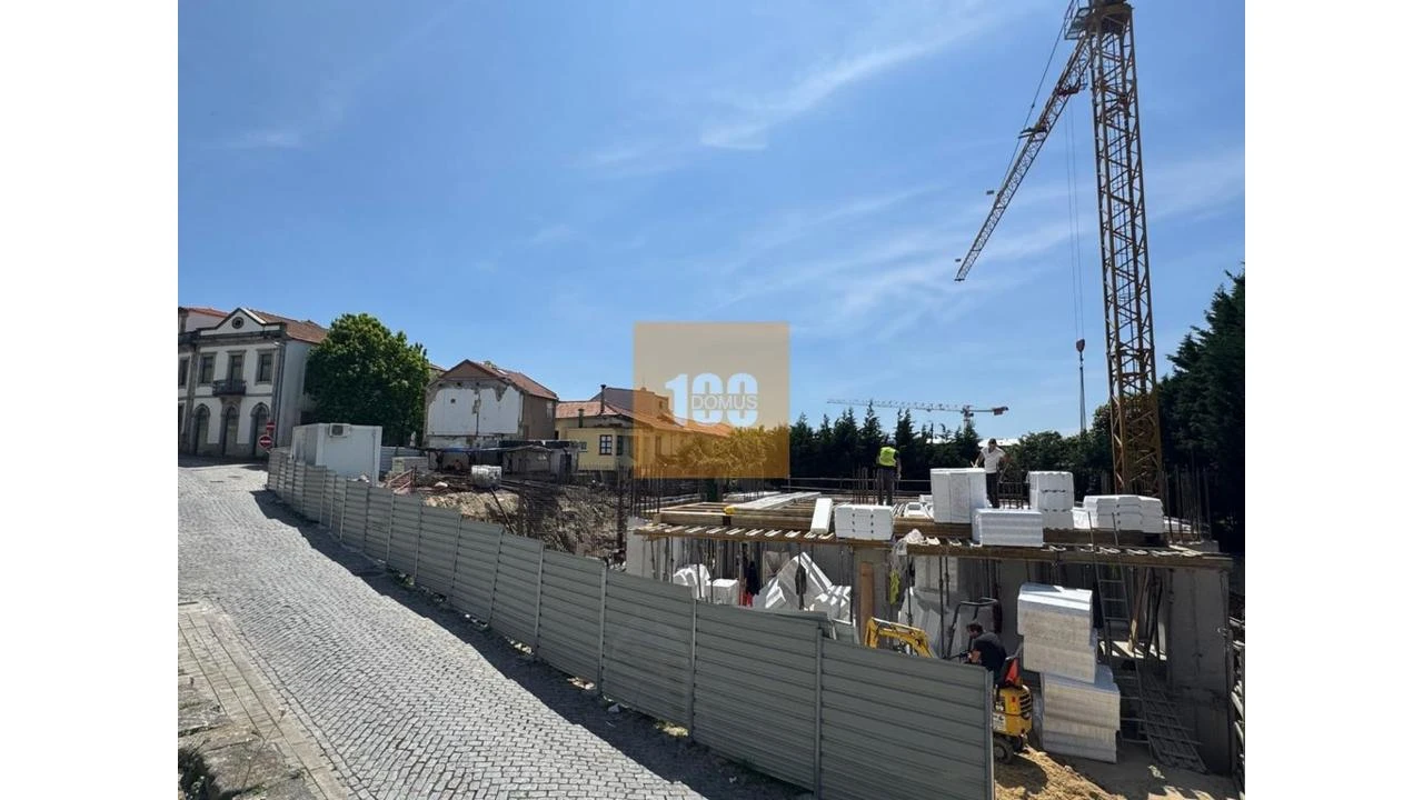 Apartamento T3 para Venda em Lordelo do Ouro e Massarelos Foto 23