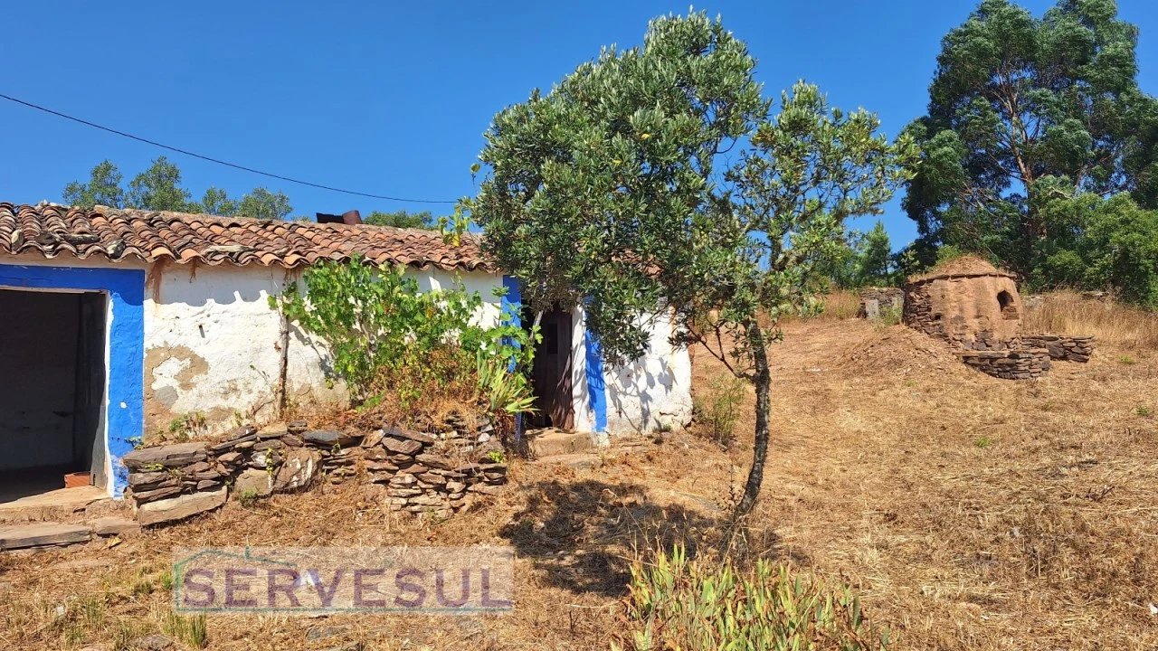 Moradia T2 para Venda em São Marcos da Serra Foto 2