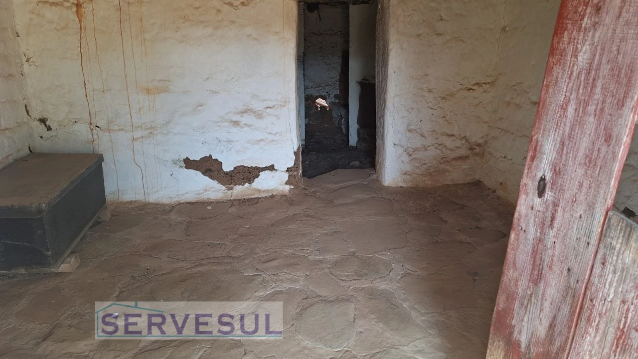 Moradia T2 para Venda em São Marcos da Serra Foto 24