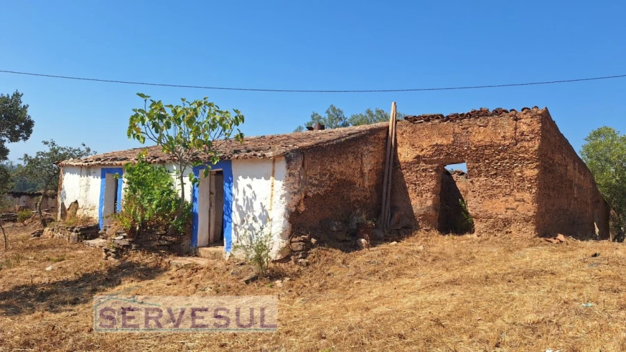 Moradia T2 para Venda em São Marcos da Serra