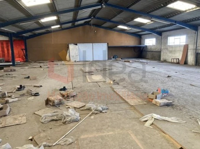 Armazém para Venda em Queluz e Belas Foto 12