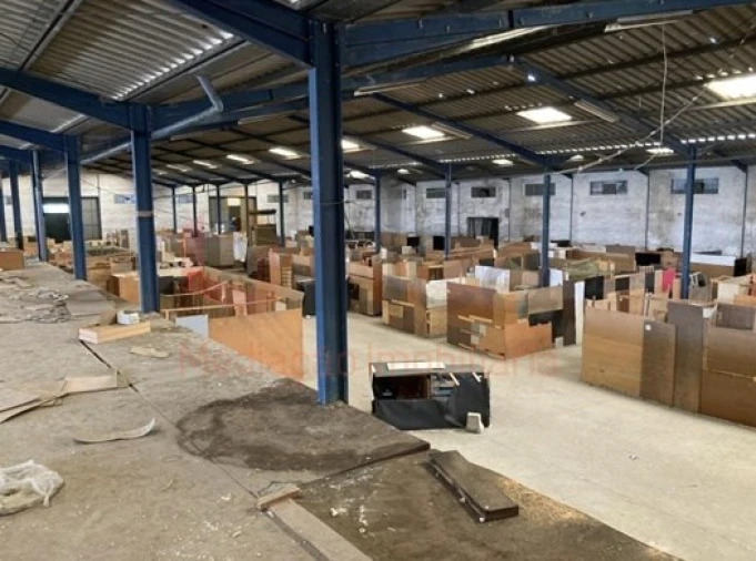 Armazém para Venda em Queluz e Belas Foto 14