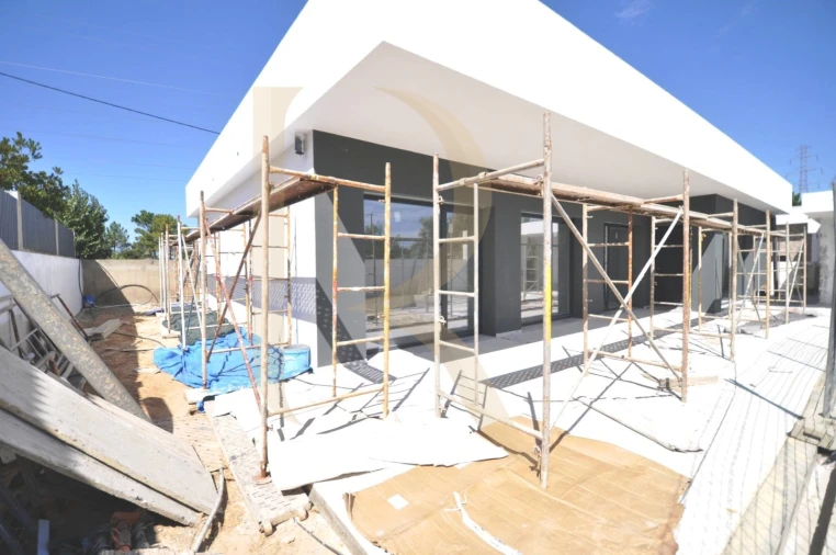Moradia T4 para Venda em Quinta do Anjo Foto 10