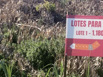 Terreno para Venda em Campelos e Outeiro da Cabeça