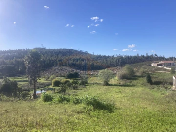 Terreno para Venda em Campelos e Outeiro da Cabeça