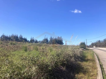 Terreno para Venda em Campelos e Outeiro da Cabeça