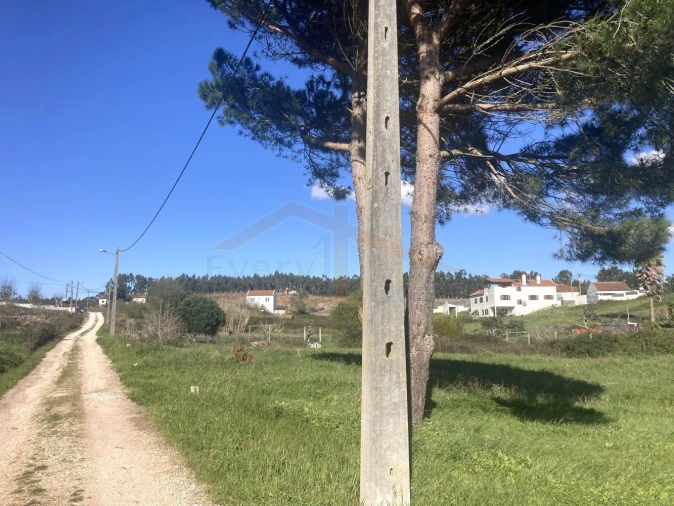 Terreno para Venda em Campelos e Outeiro da Cabeça Foto 15