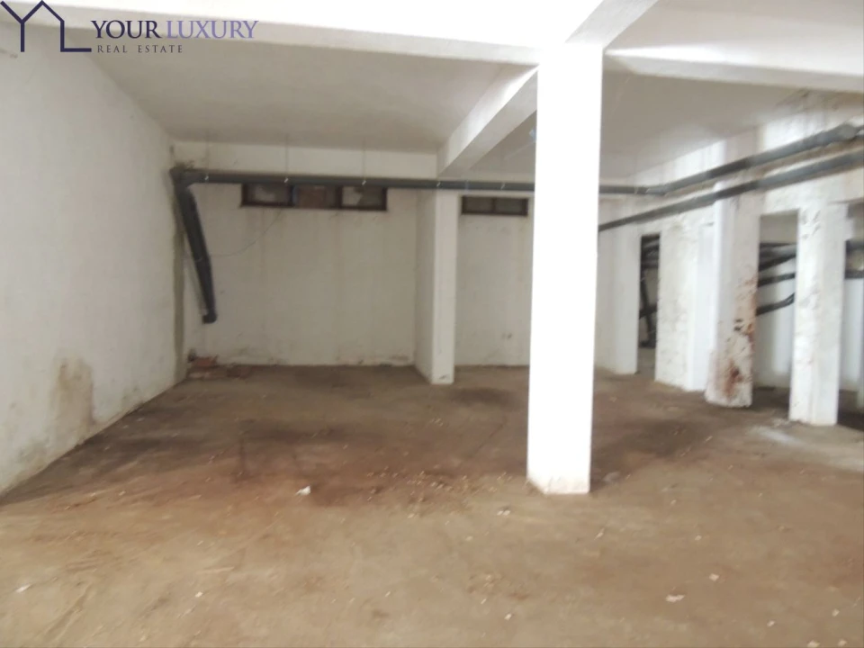 Garagem para Arrendamento em Alcabideche Foto 3