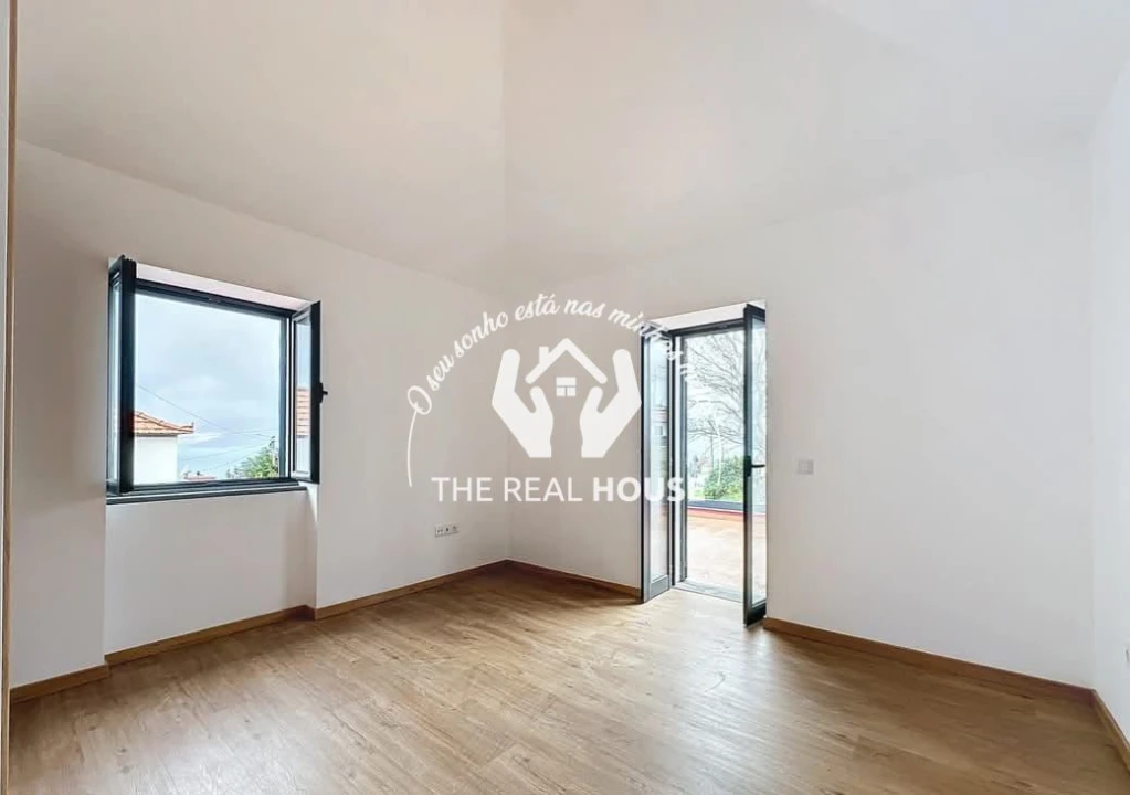 Moradia T2 para Venda em Ponta do Pargo Foto 19