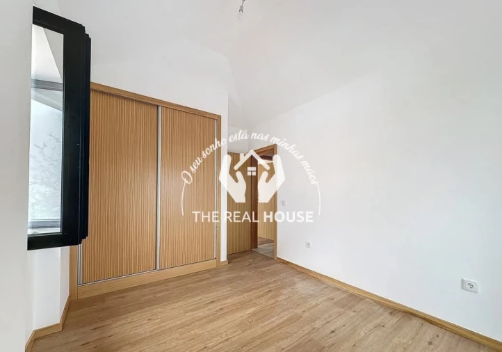 Moradia T2 para Venda em Ponta do Pargo Foto 18