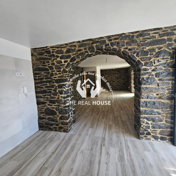 Moradia T2 para Venda em Ponta do Pargo Foto 16