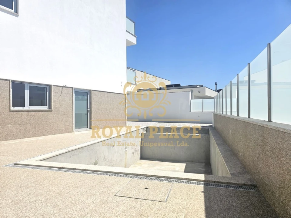 Moradia T4 para Venda em Lobão, Gião, Louredo e Guisande Foto 5