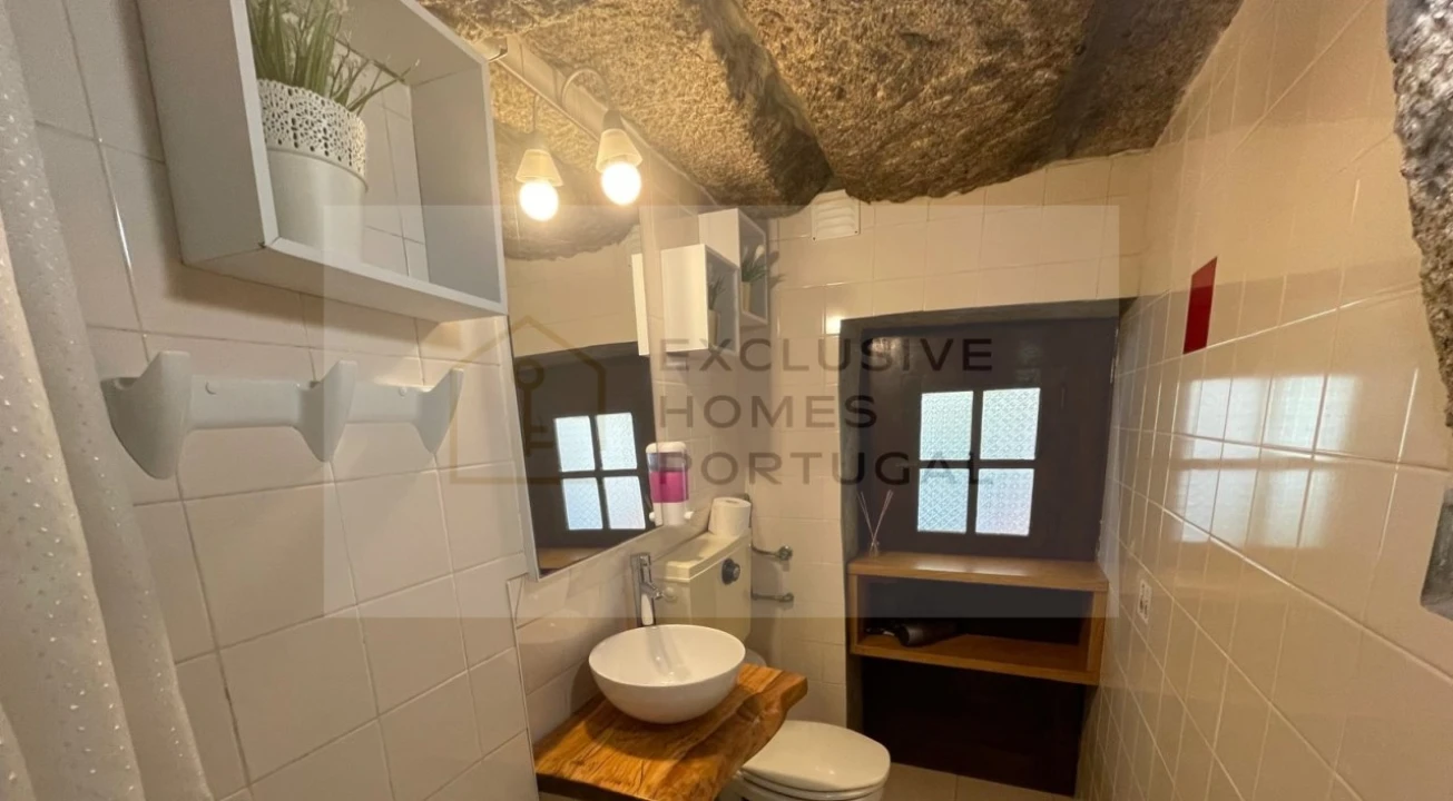 Moradia T6 para Venda em Correlhã Foto 14