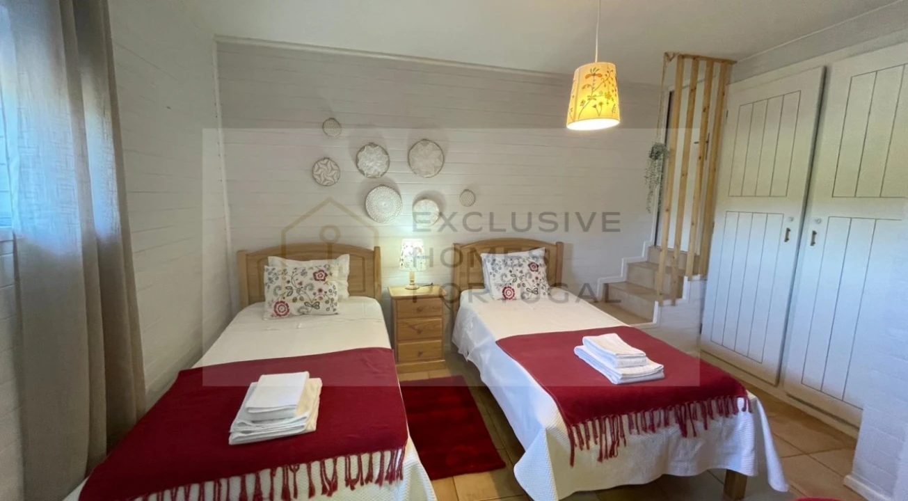 Moradia T6 para Venda em Correlhã Foto 33