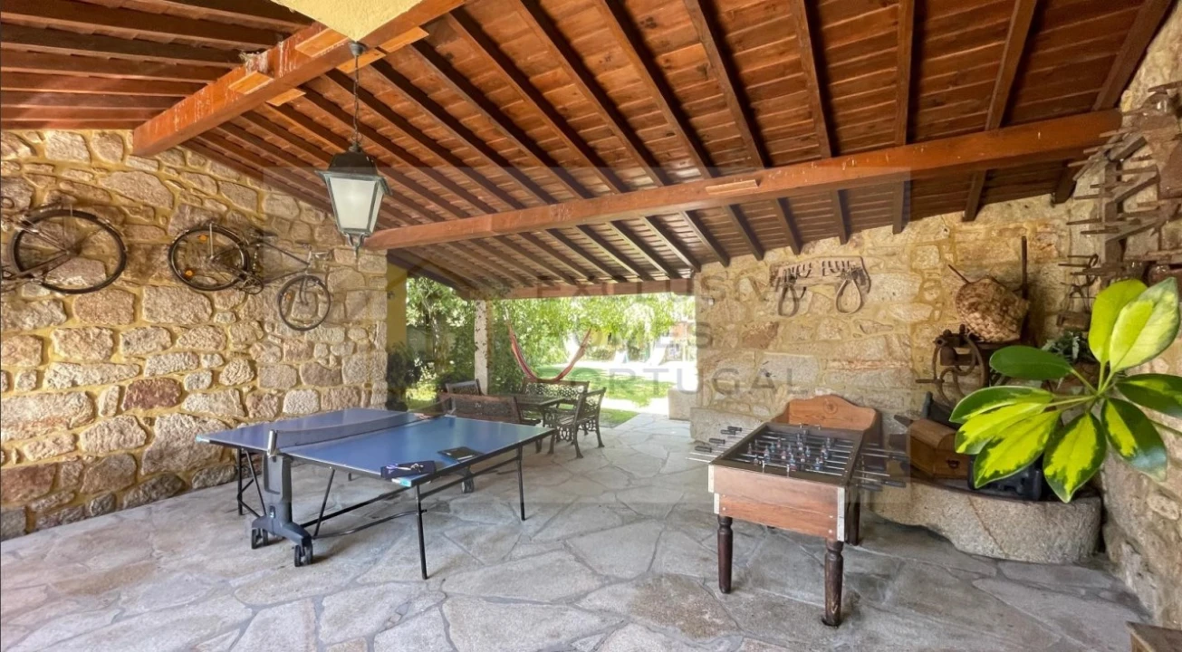 Moradia T6 para Venda em Correlhã Foto 41