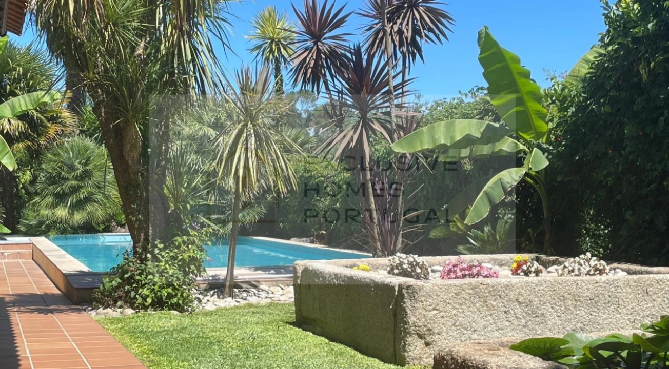 Moradia T6 para Venda em Correlhã Foto 1