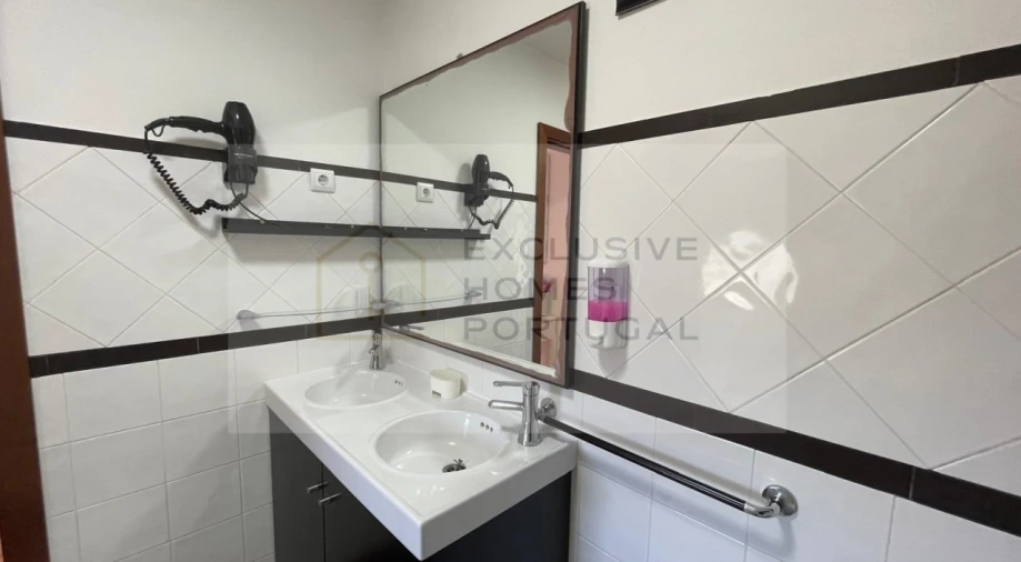 Moradia T6 para Venda em Correlhã Foto 29