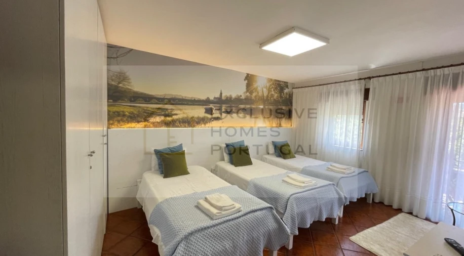 Moradia T6 para Venda em Correlhã Foto 36