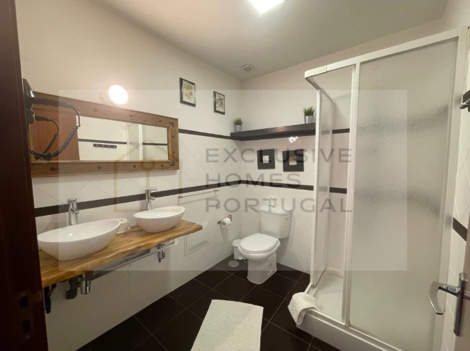 Moradia T6 para Venda em Correlhã Foto 38