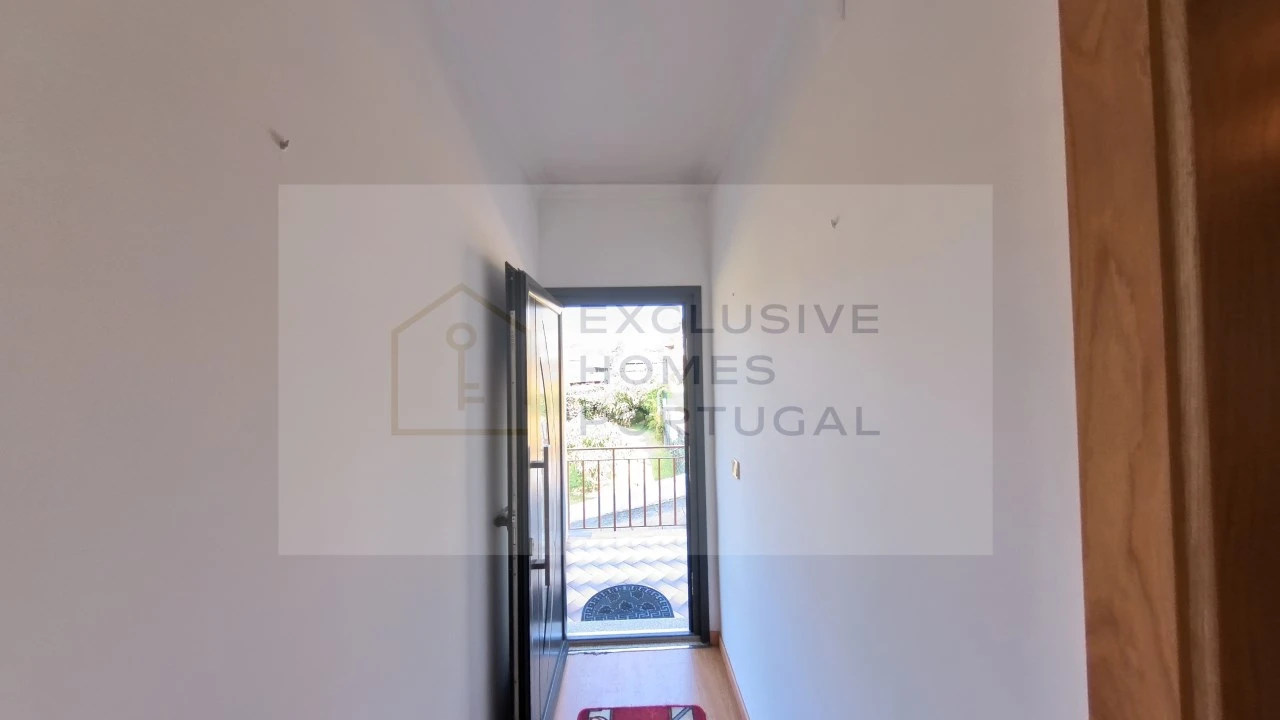 Moradia T5 para Venda em Rebordões (Souto) Foto 89