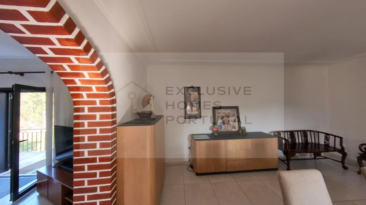 Moradia T5 para Venda em Rebordões (Souto) Foto 128