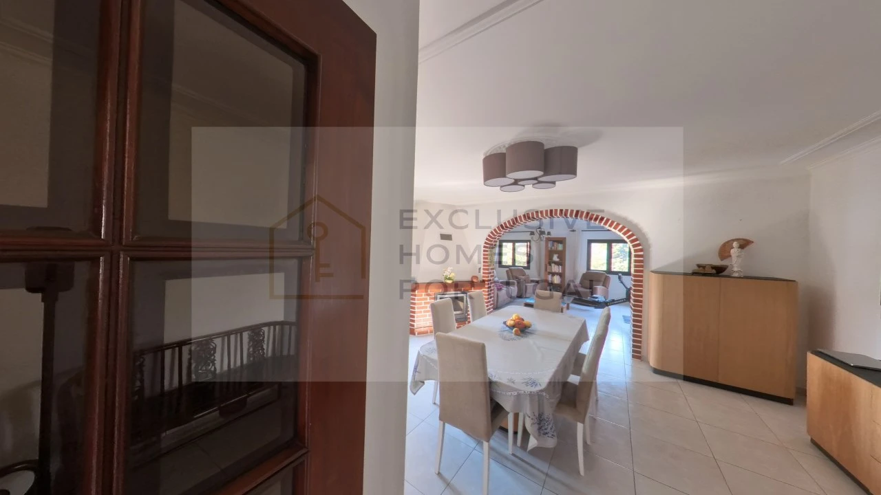 Moradia T5 para Venda em Rebordões (Souto) Foto 118