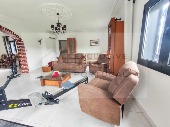 Moradia T5 para Venda em Rebordões (Souto) Foto 19