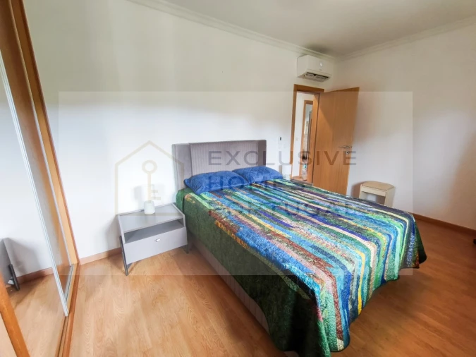 Moradia T5 para Venda em Rebordões (Souto) Foto 23