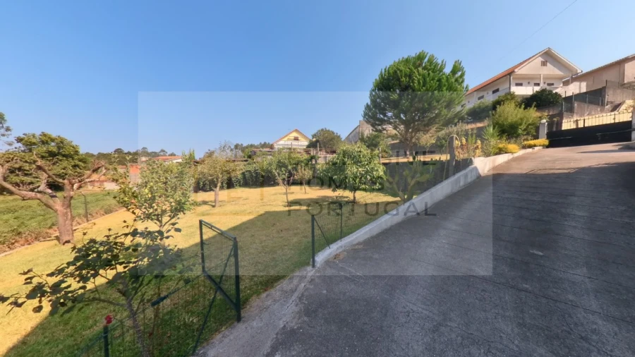 Moradia T5 para Venda em Rebordões (Souto) Foto 39