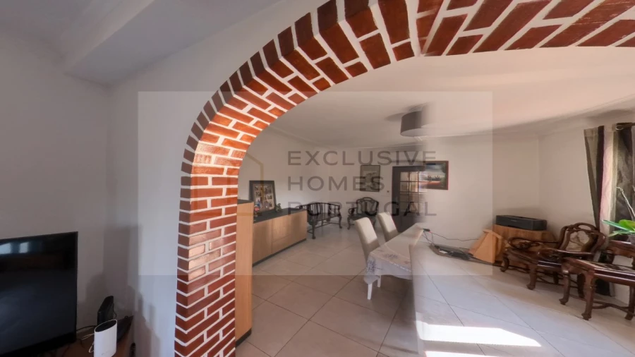 Moradia T5 para Venda em Rebordões (Souto) Foto 145