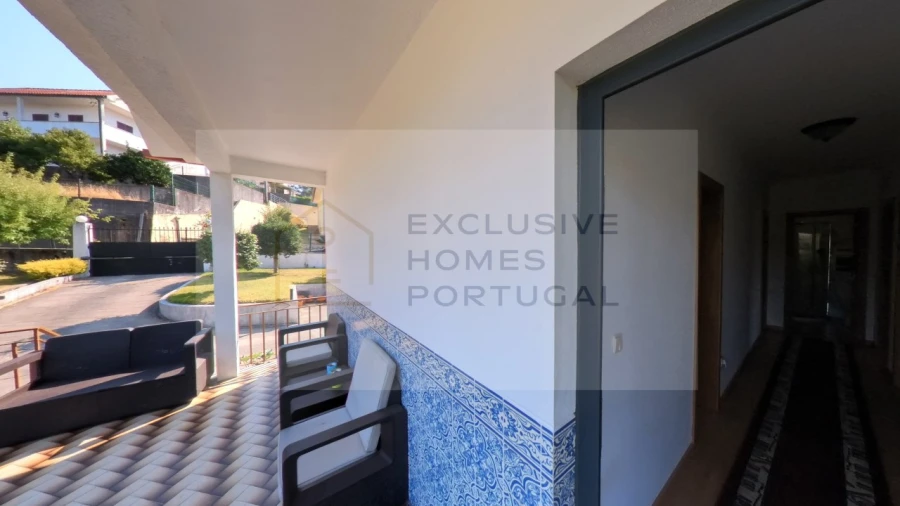 Moradia T5 para Venda em Rebordões (Souto) Foto 75