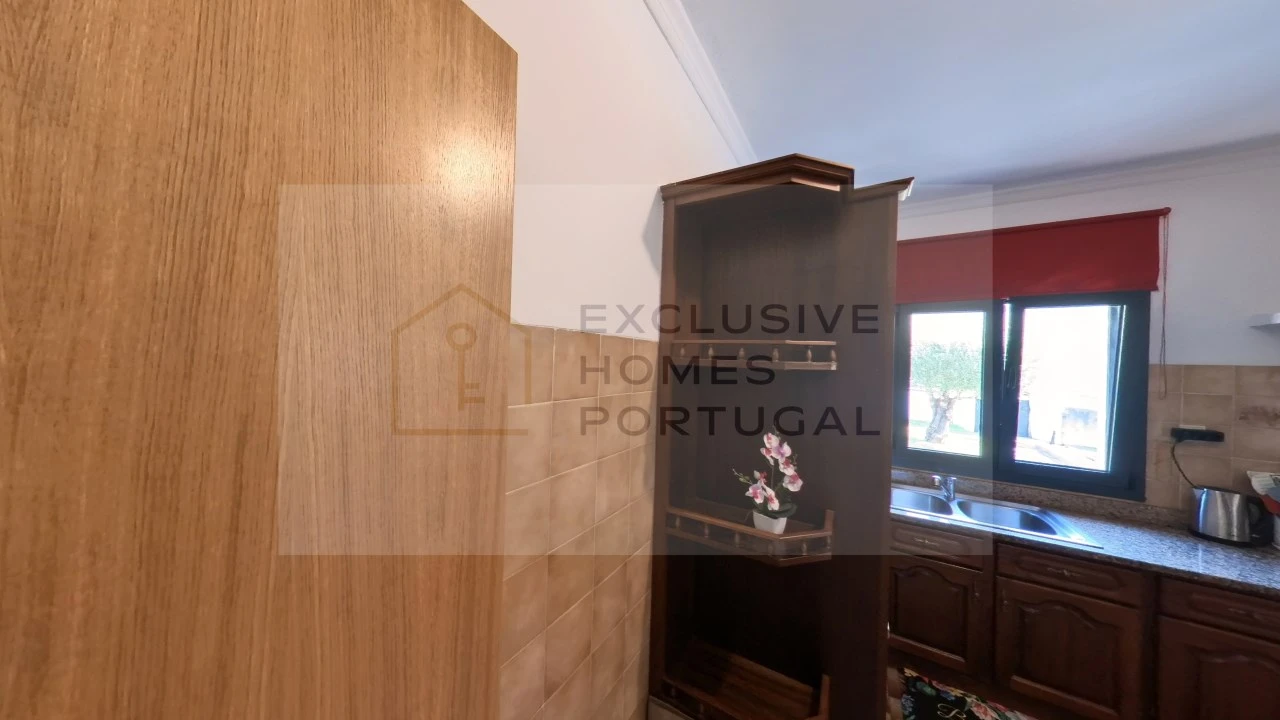 Moradia T5 para Venda em Rebordões (Souto) Foto 106