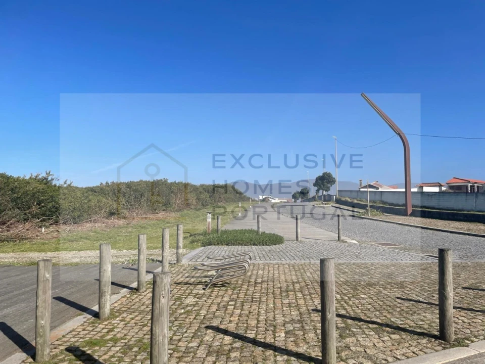 Moradia T5 para Venda em Ancora Foto 68