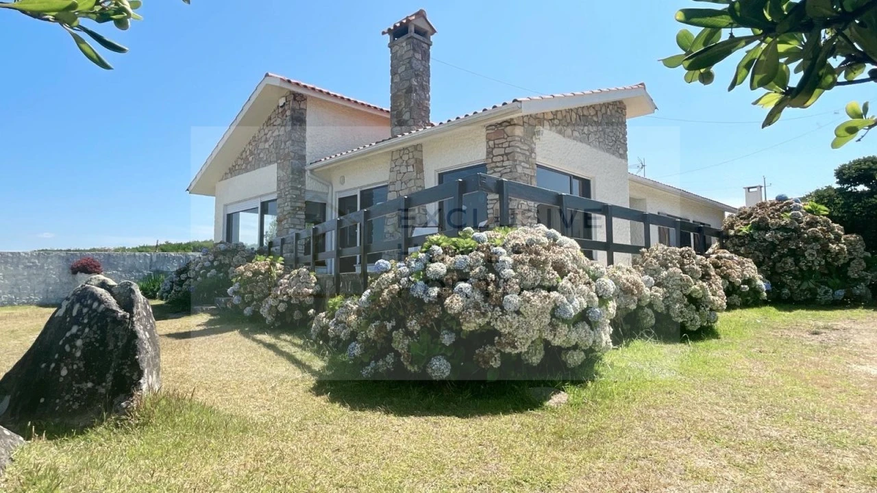 Moradia T5 para Venda em Ancora Foto 7