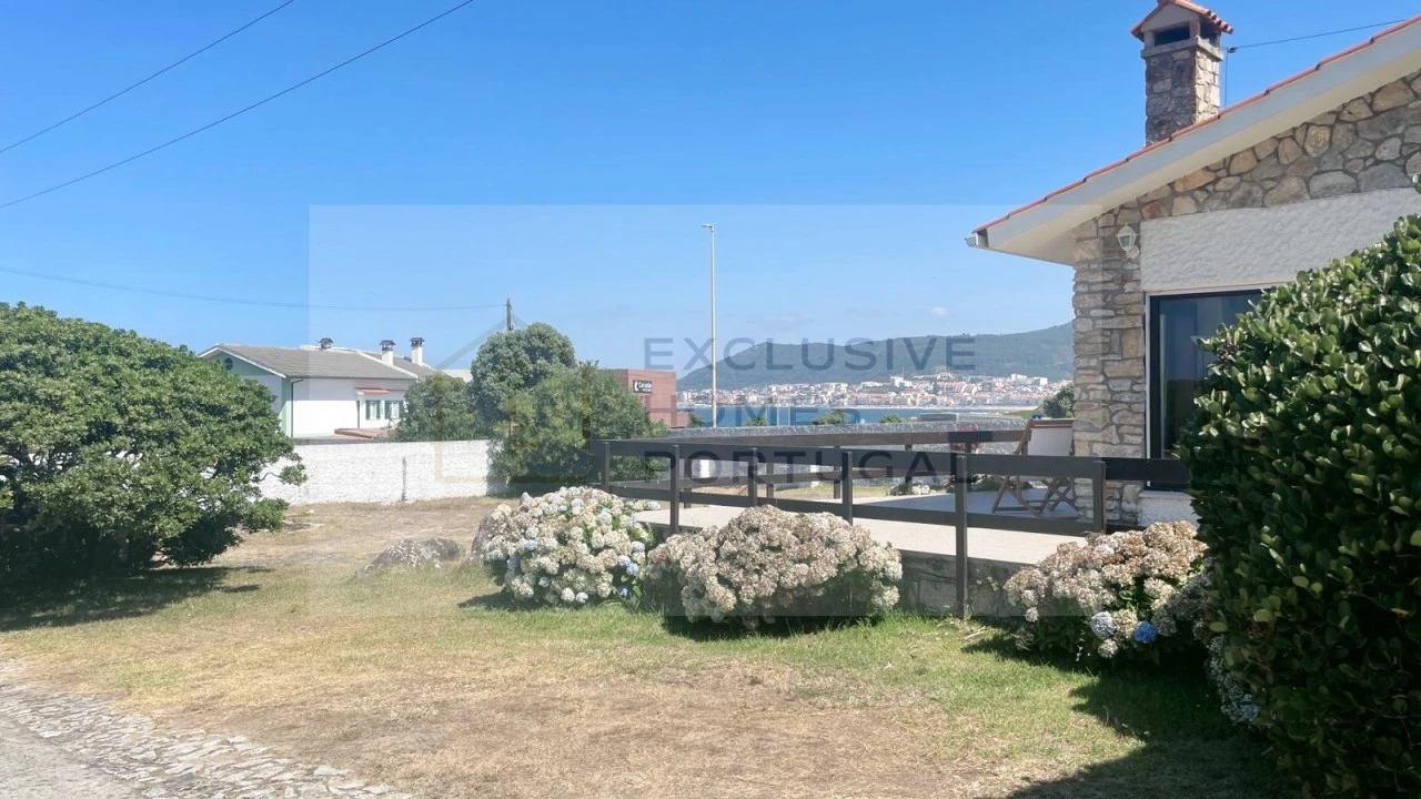 Moradia T5 para Venda em Ancora Foto 8