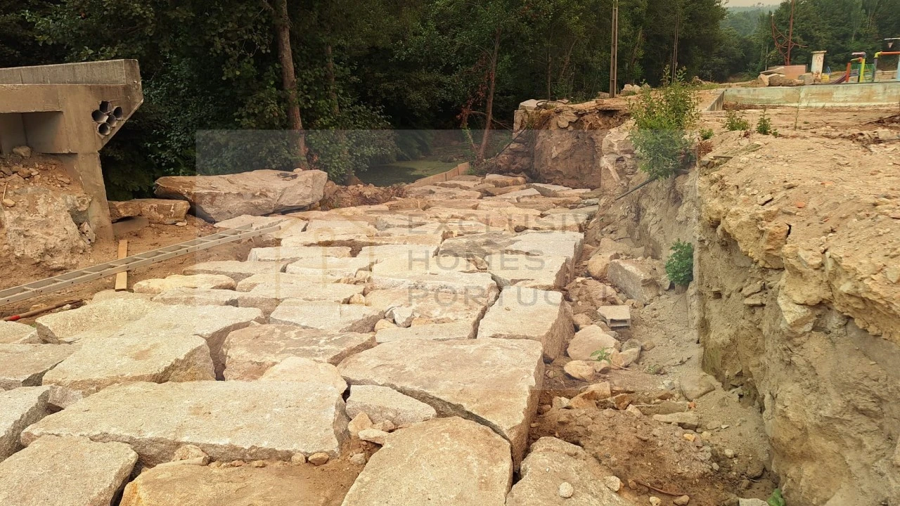 Negócio para Cedência de Quotas em Calde Foto 38