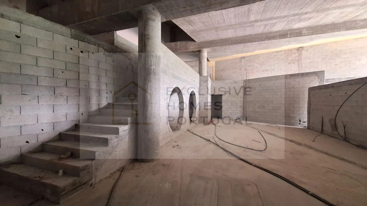 Negócio para Cedência de Quotas em Calde Foto 72