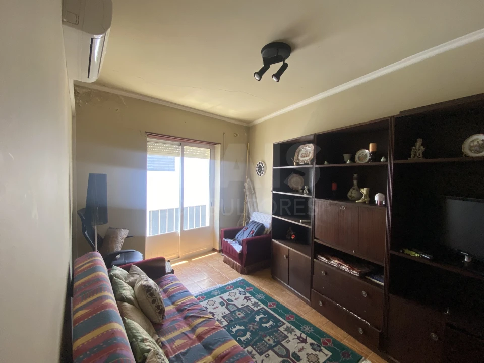 Moradia T4 para Venda em Sarzedo Foto 12