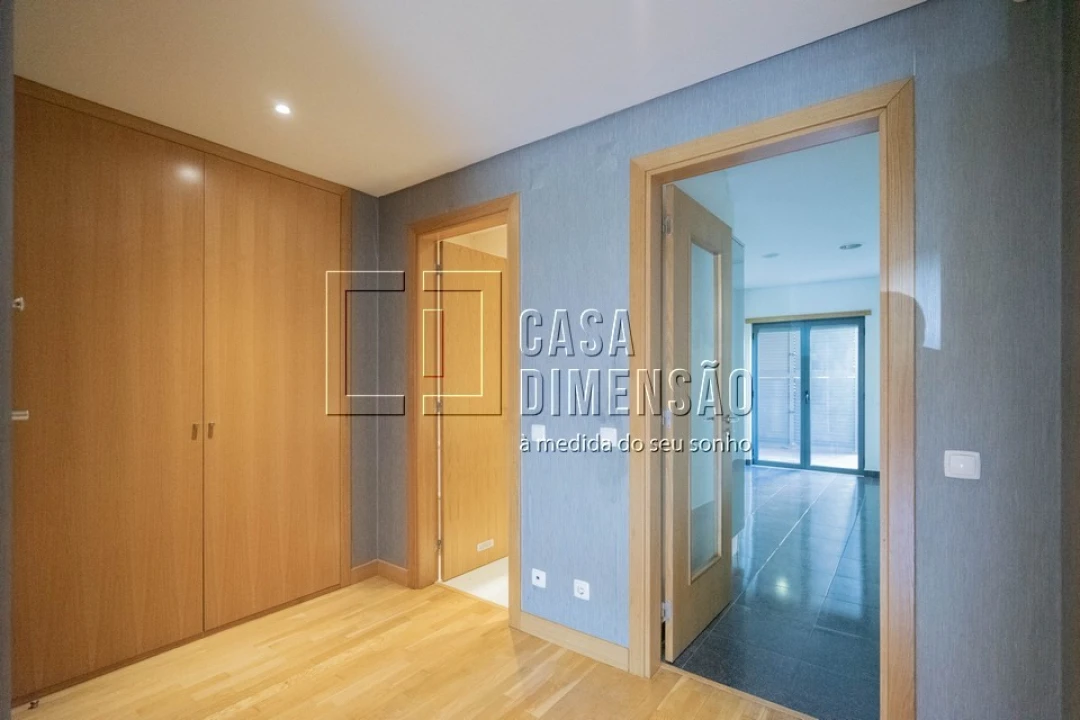Apartamento T1 para Venda em Mina de Água Foto 4