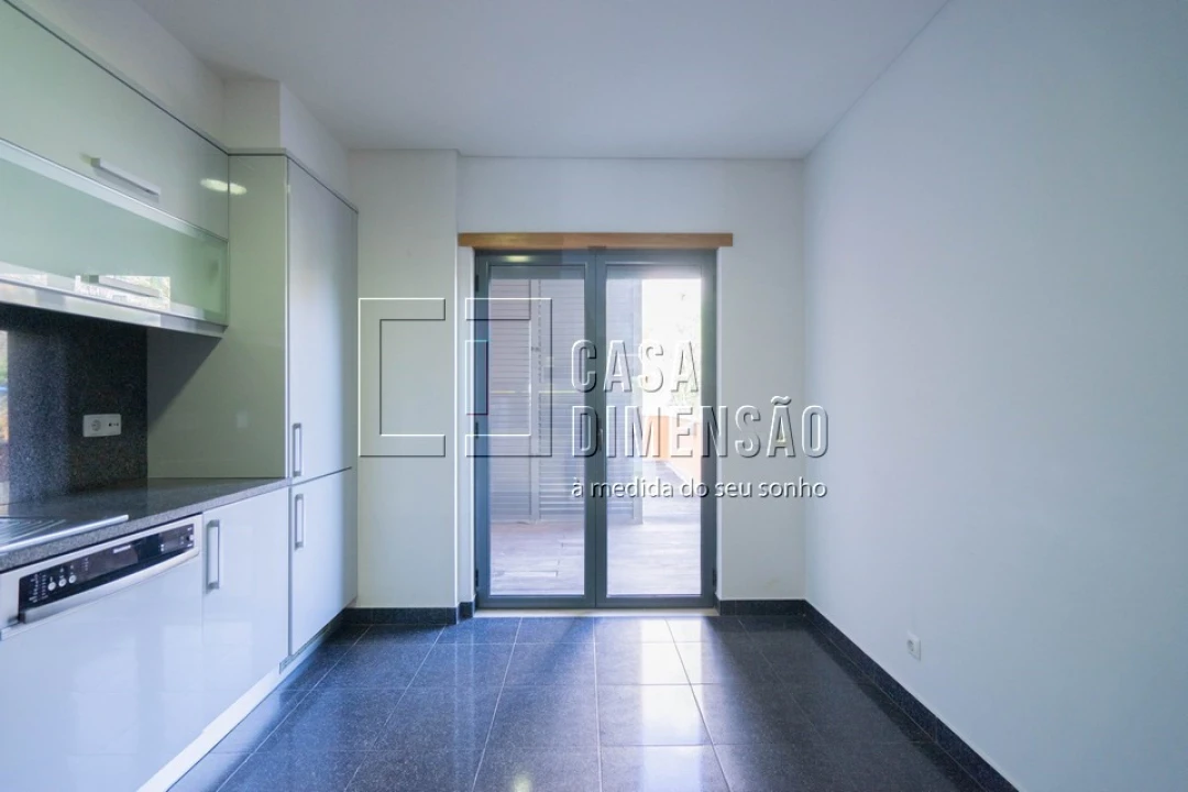 Apartamento T1 para Venda em Mina de Água Foto 12