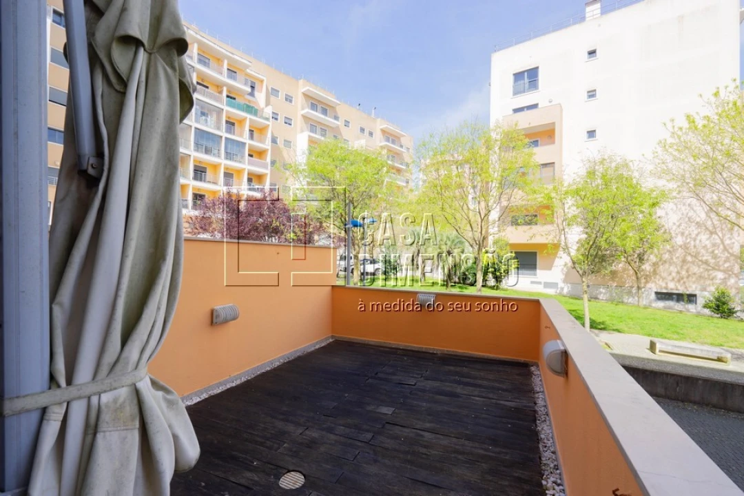 Apartamento T1 para Venda em Mina de Água Foto 18