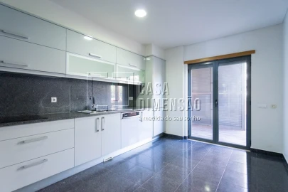 Apartamento T1 para Venda em Mina de Água